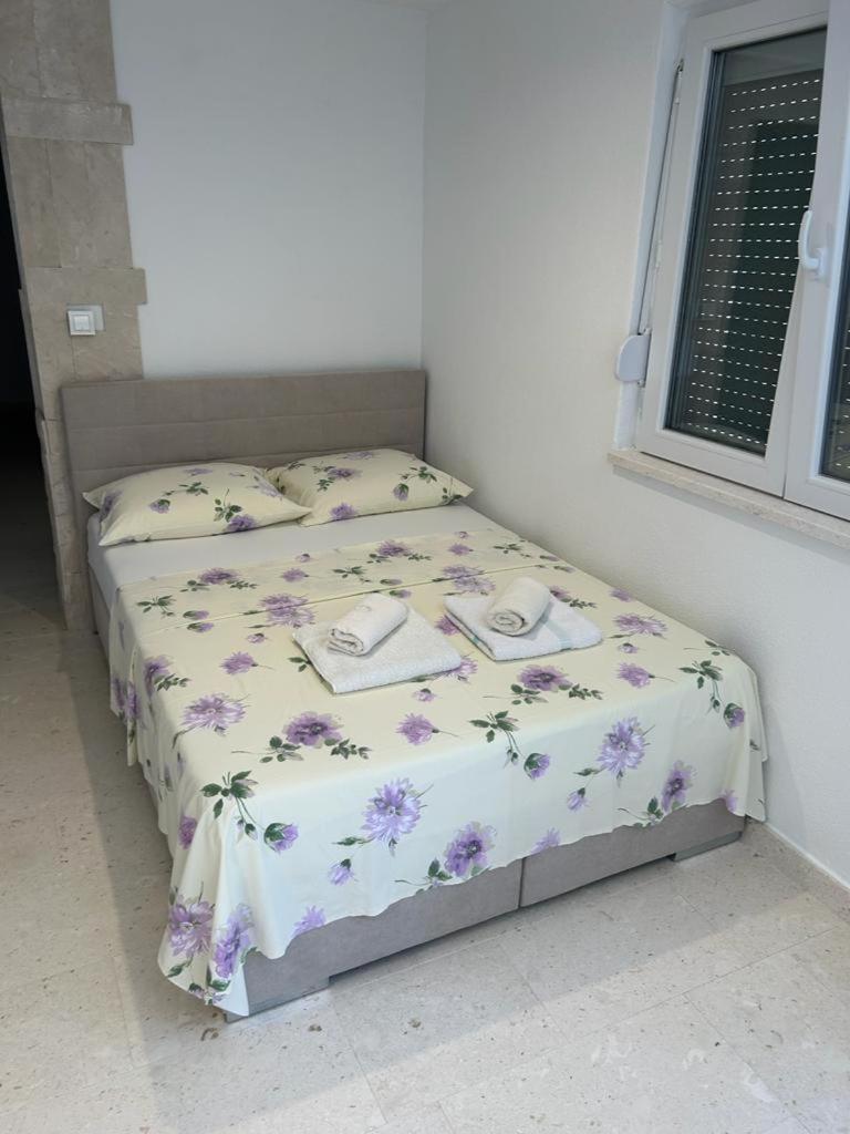 Villa Hercegovina Sveti Filip i Jakov Zimmer foto
